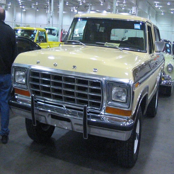 '79_Ford_Bronco_Classic_Car_Auction